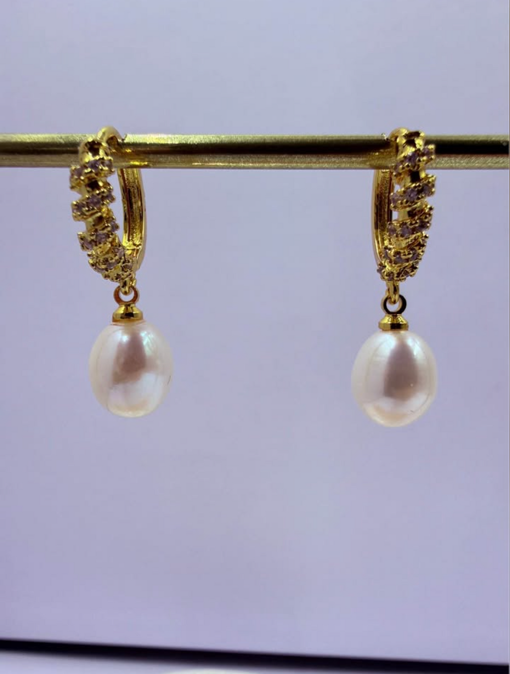 Sparkle Huggie Rice Pearl Drops