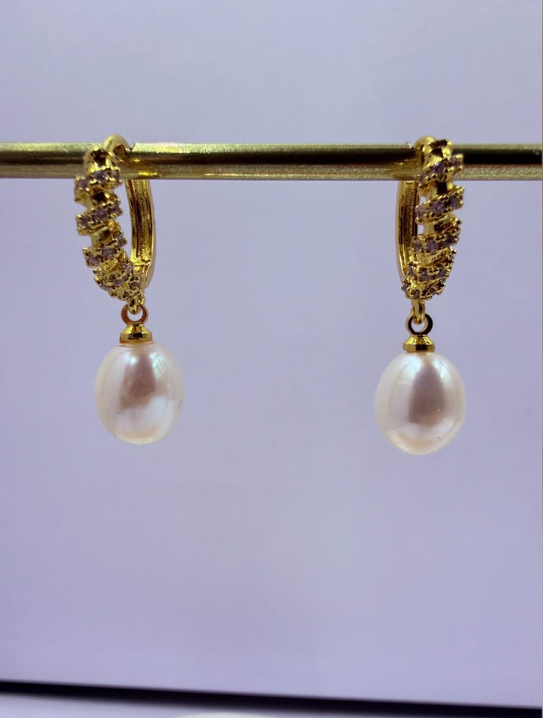 Sparkle Huggie Rice Pearl Drops