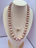 Chameleon Minimal Baroque Pearl Choker