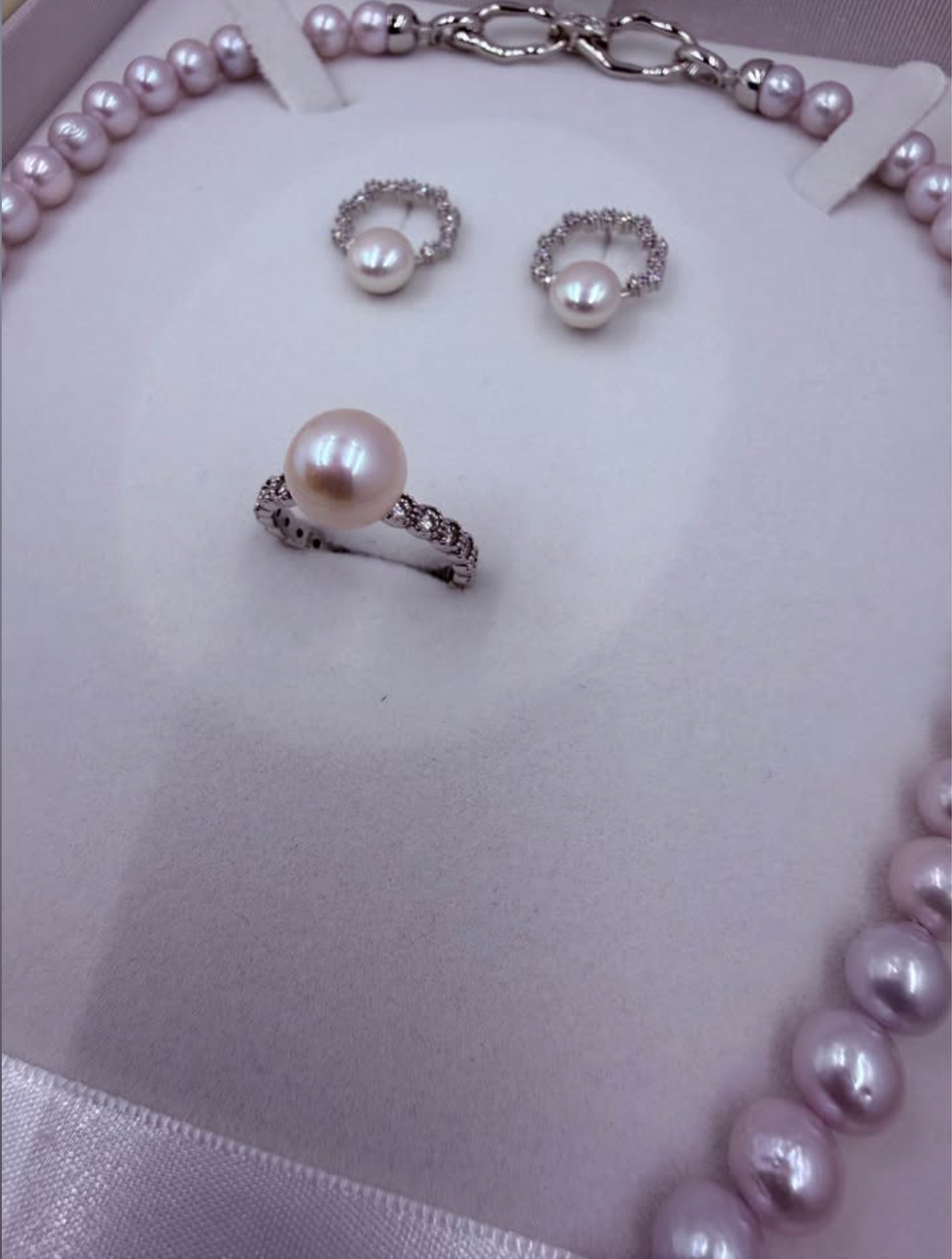 Blush Radiance — Soft-Pink Freshwater Pearl Ring