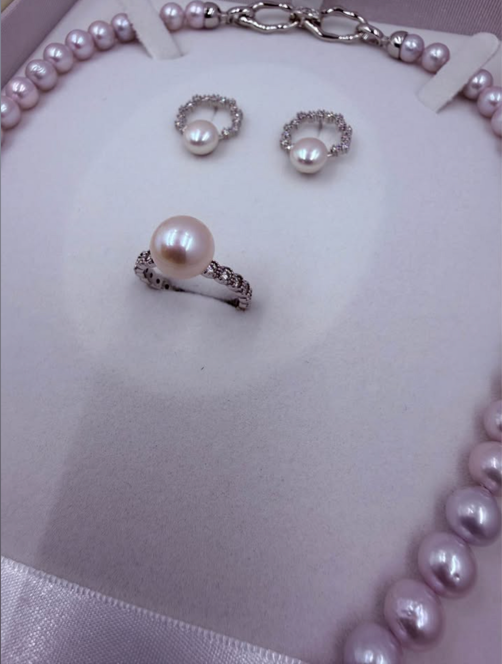 Blush Radiance — Soft-Pink Freshwater Pearl Earrings