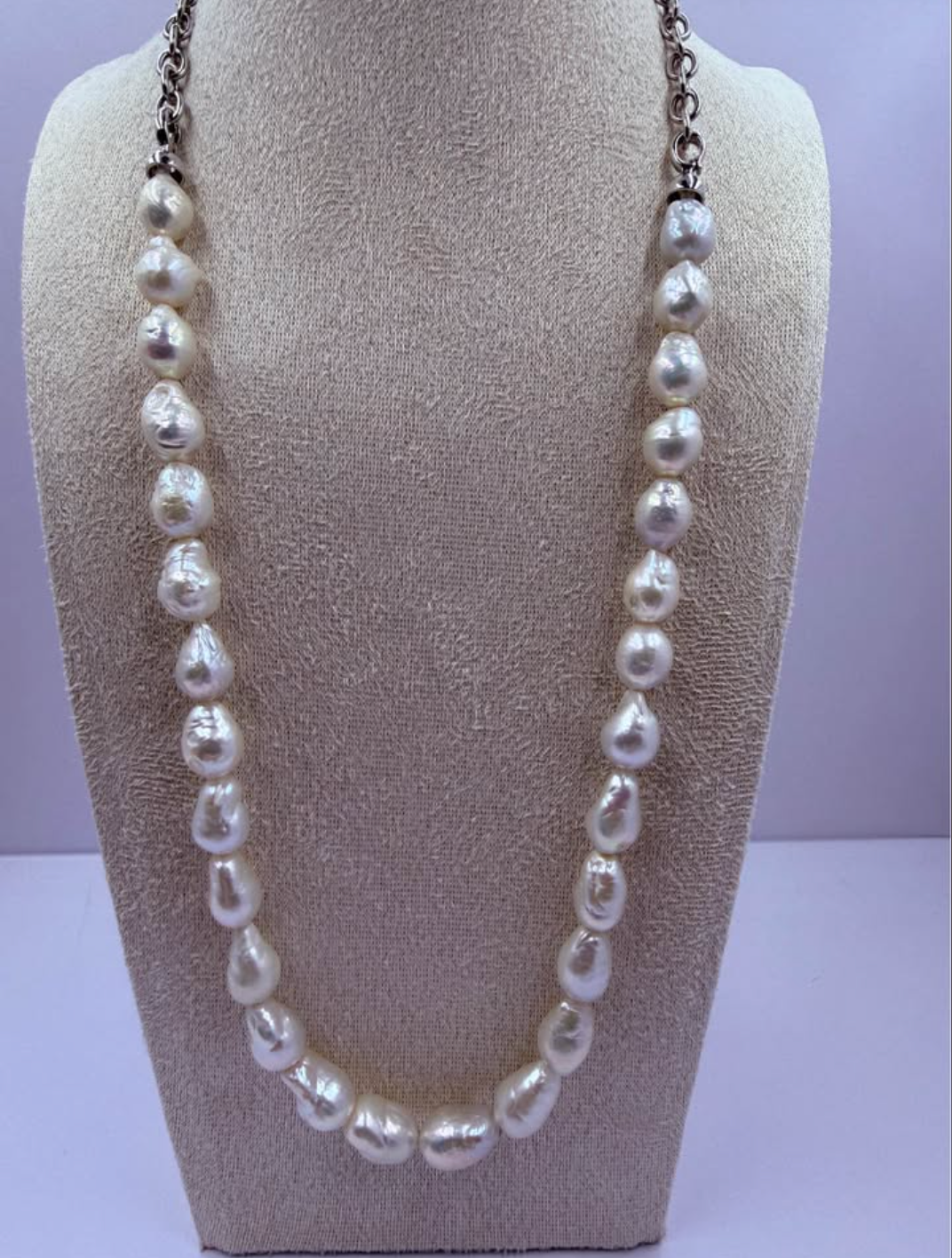 Edge Pearl — Men's Baroque Freshwater Pearl Necklace